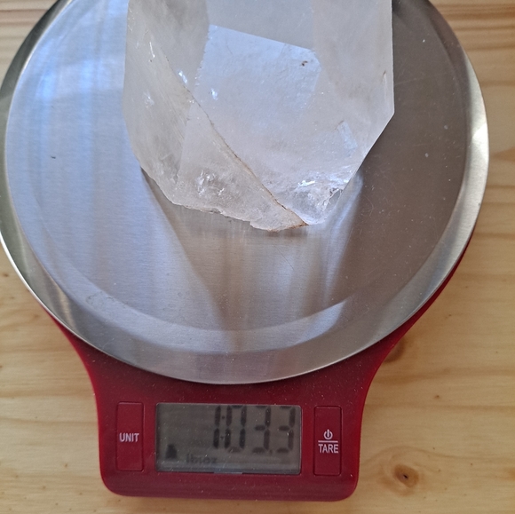 Beautiful Clear Quartz Crystal Point - Picture 10 of 10